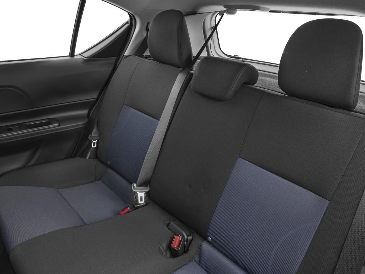 2017 Toyota Prius c Two (GS)