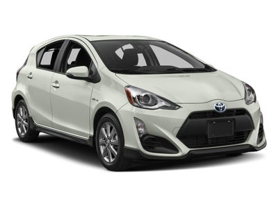 2017 Toyota Prius c Two (GS)