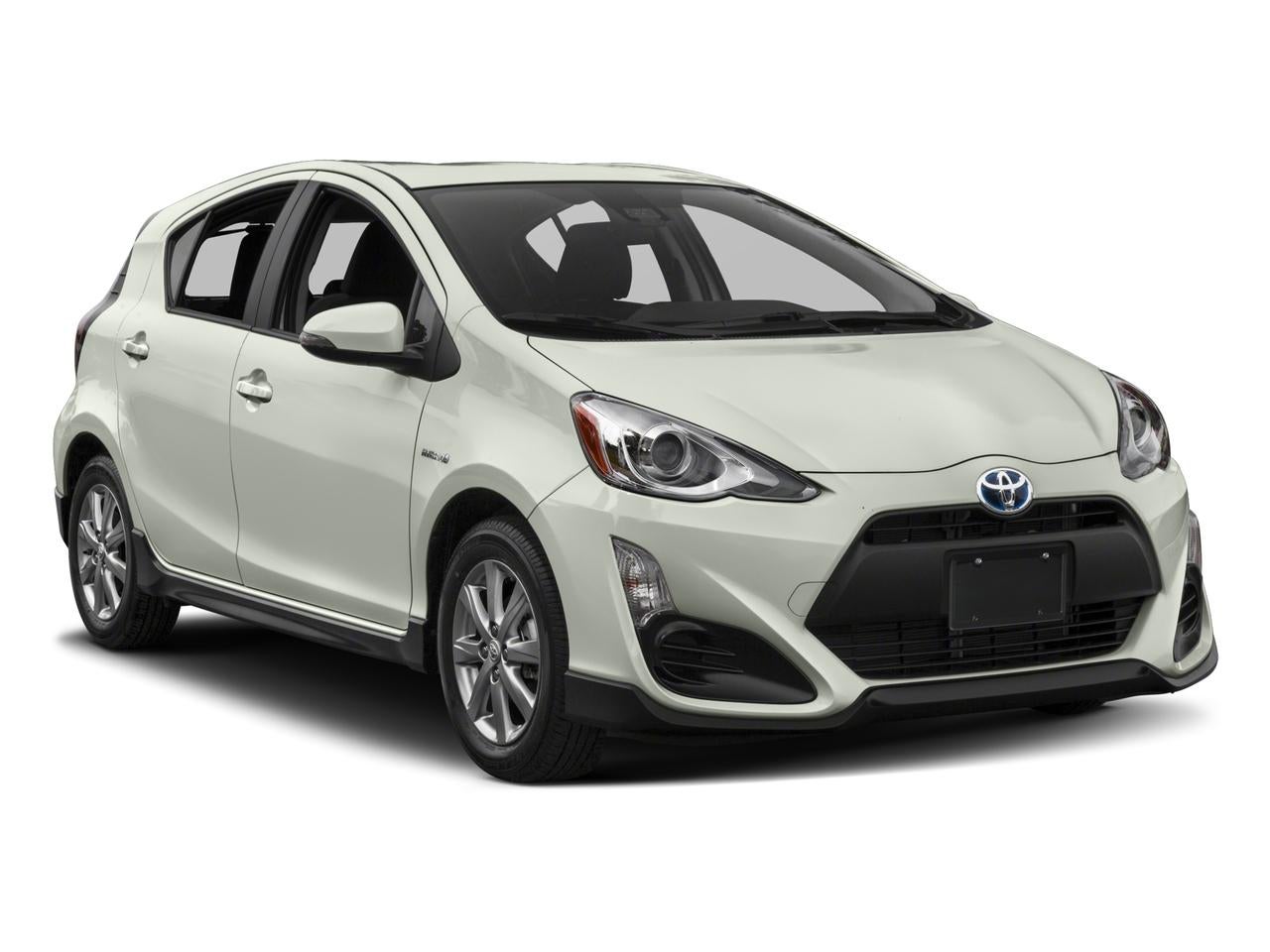 2017 Toyota Prius c Two (GS)