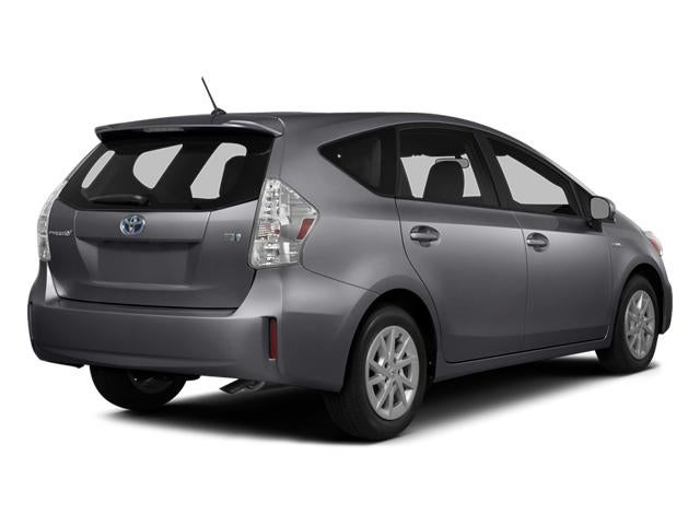 2014 Toyota Prius v 5dr Wgn Two (Natl)