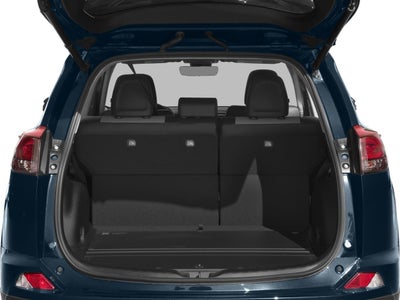 2018 Toyota RAV4 SE FWD (Natl)