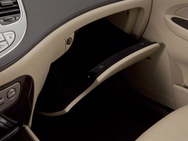 2012 Hyundai GENESIS 4dr Sdn V6 3.8L