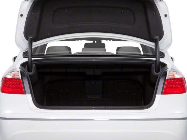 2012 Hyundai GENESIS 4dr Sdn V6 3.8L