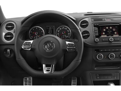 2015 Volkswagen Tiguan 4MOTION 4dr Auto R-Line