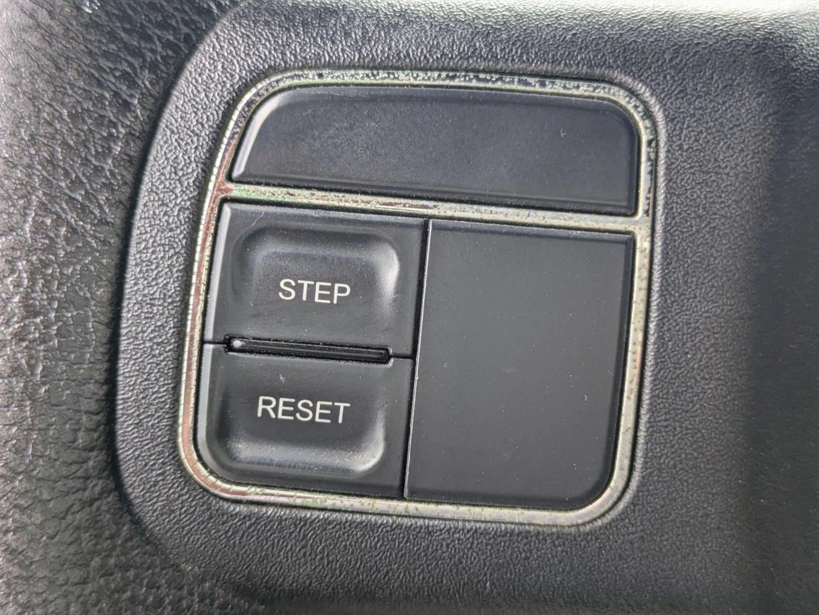 2013 Jeep Wrangler 4WD 2dr Sport