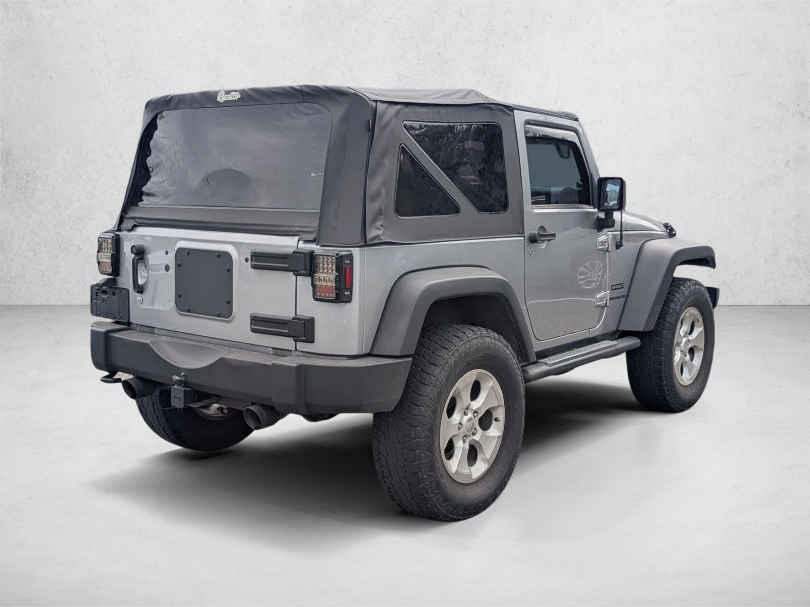 2013 Jeep Wrangler 4WD 2dr Sport