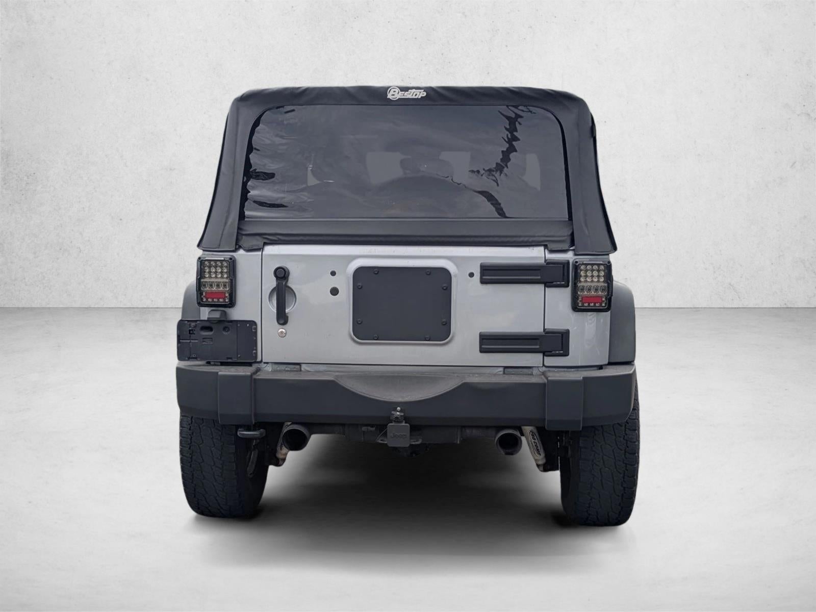 2013 Jeep Wrangler 4WD 2dr Sport