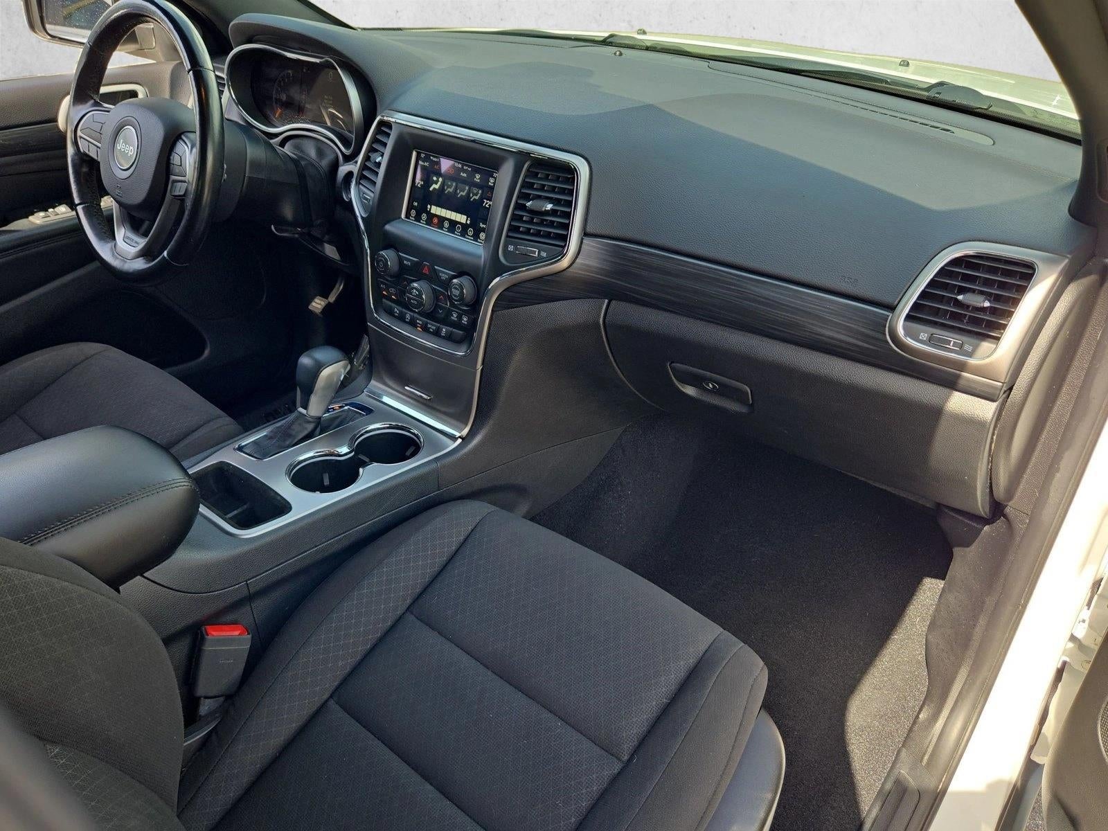 2020 Jeep Grand Cherokee Laredo E 4x2