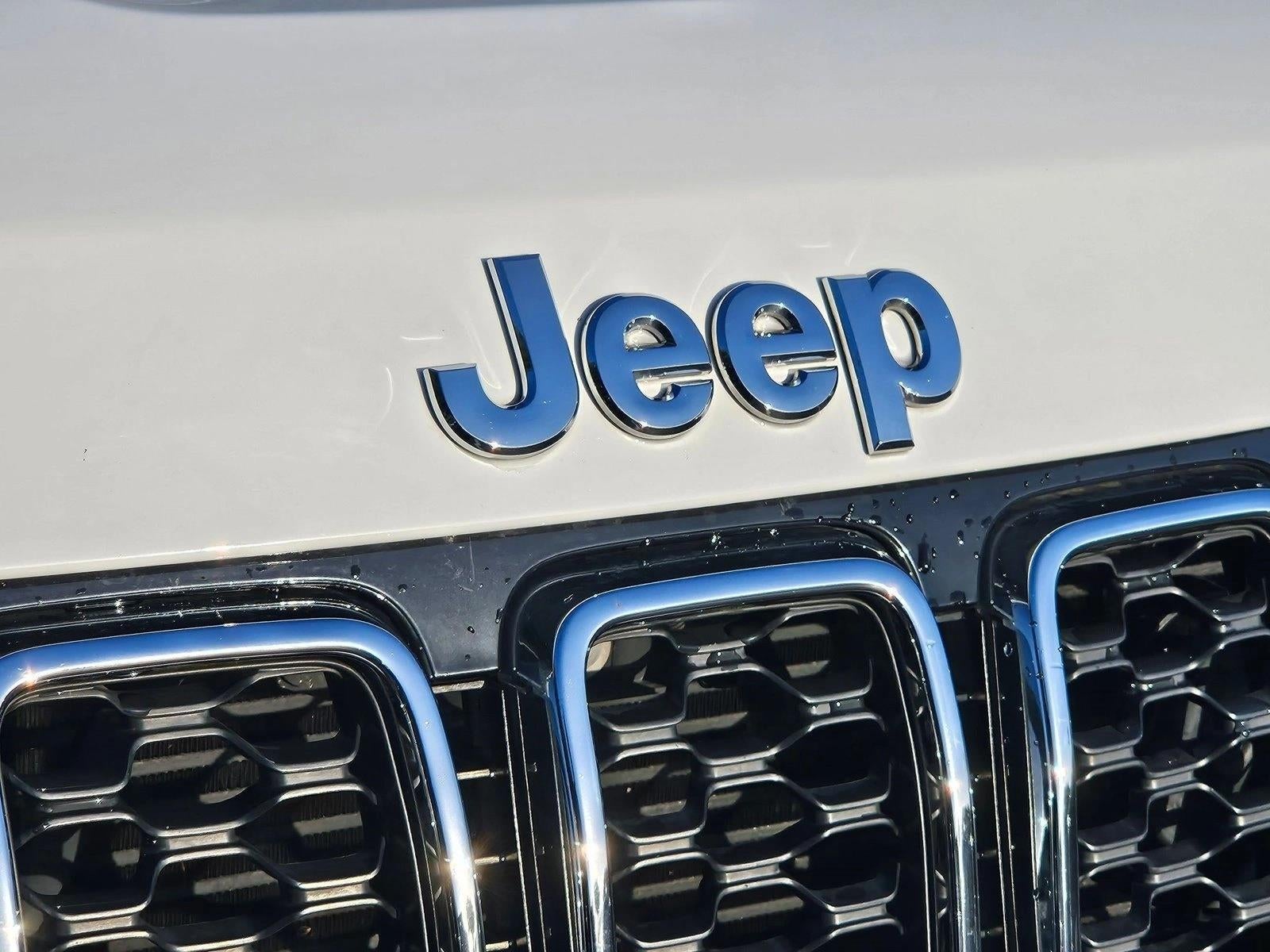2020 Jeep Grand Cherokee Laredo E 4x2