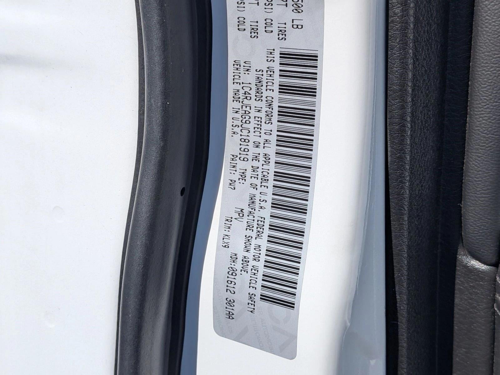 2018 Jeep Grand Cherokee Altitude 4x2 *Ltd Avail*