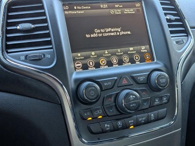 2018 Jeep Grand Cherokee Altitude 4x2 *Ltd Avail*