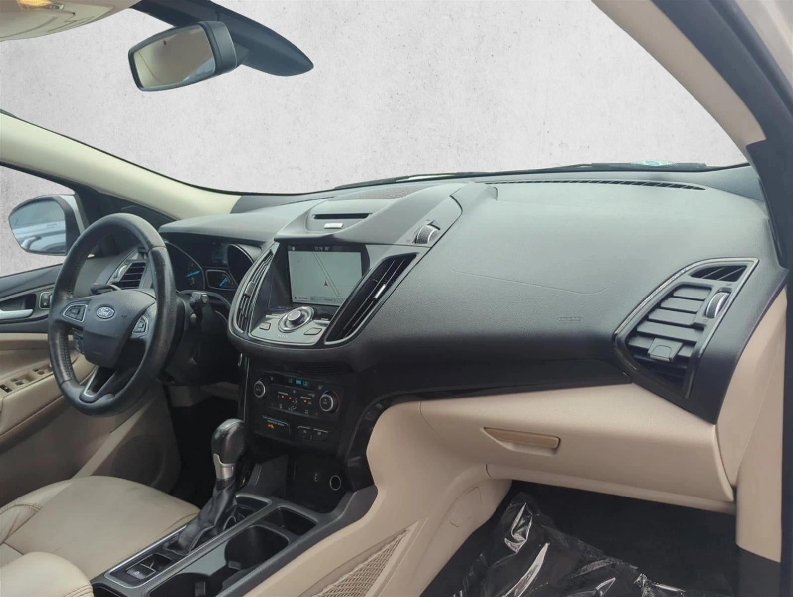 2017 Ford Escape Titanium FWD