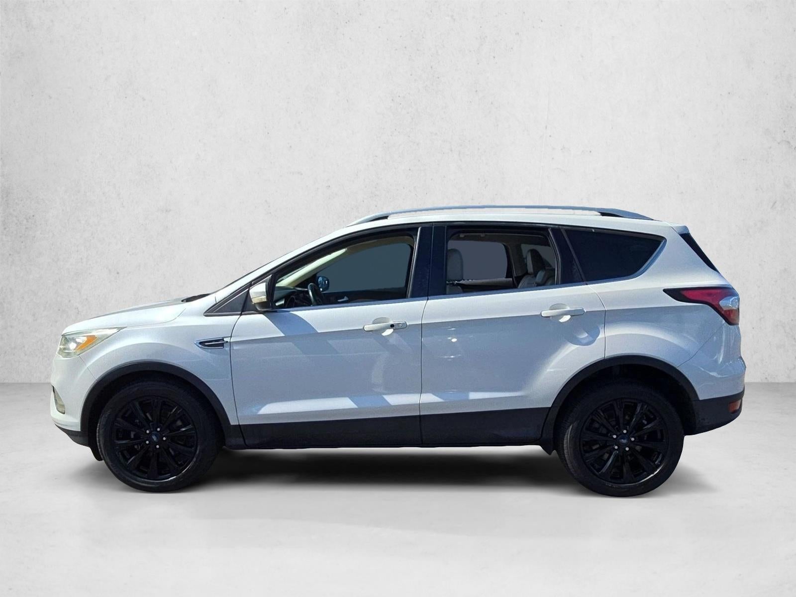 2017 Ford Escape Titanium FWD