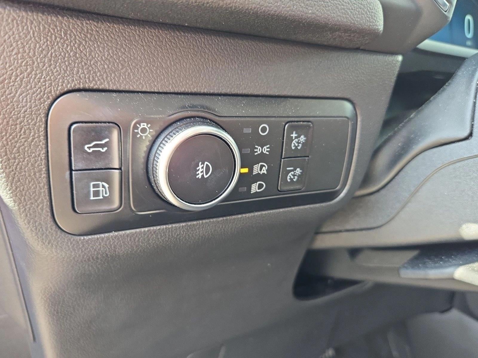 2025 Ford Escape Platinum FWD