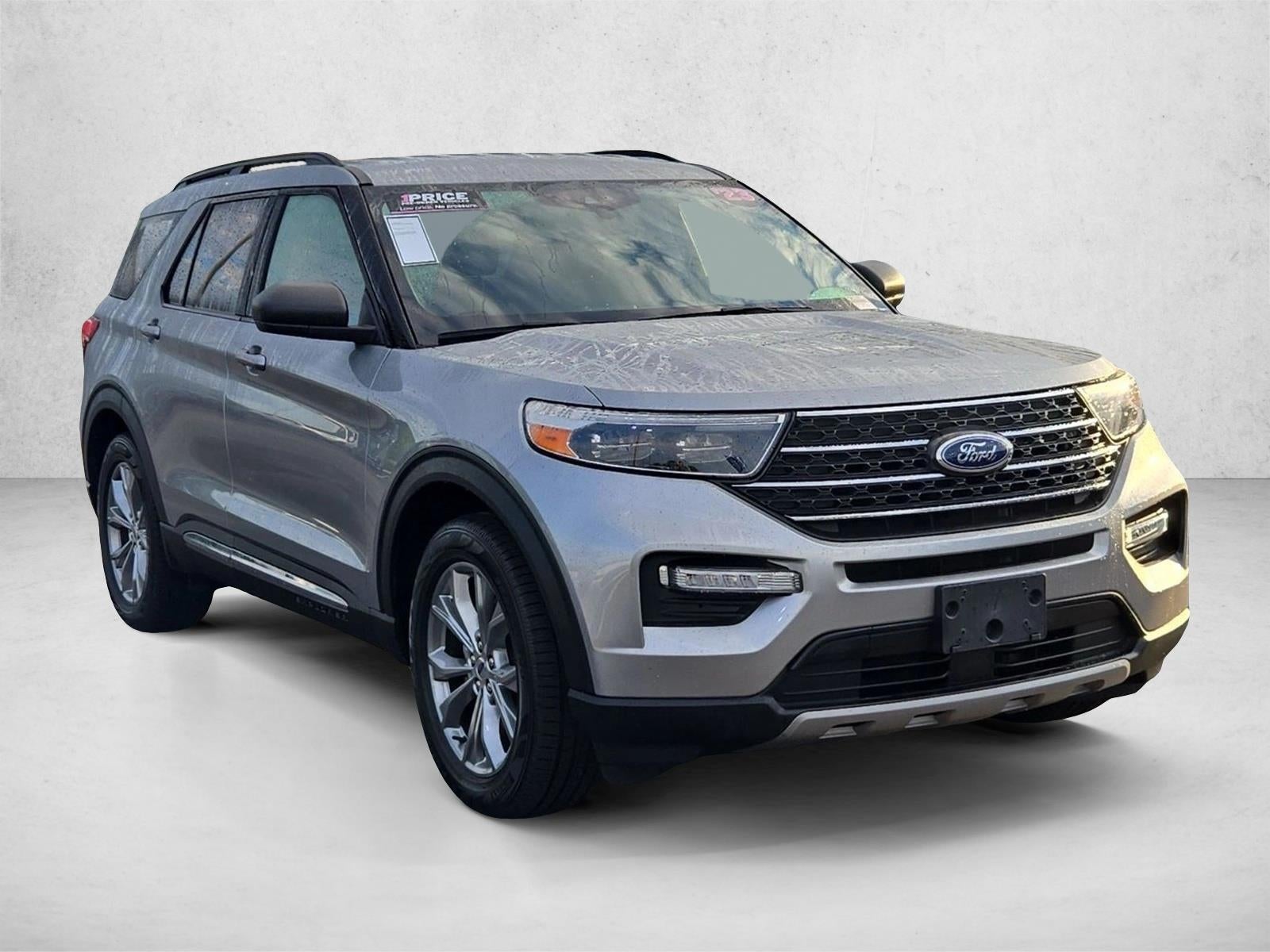 2023 Ford Explorer XLT RWD