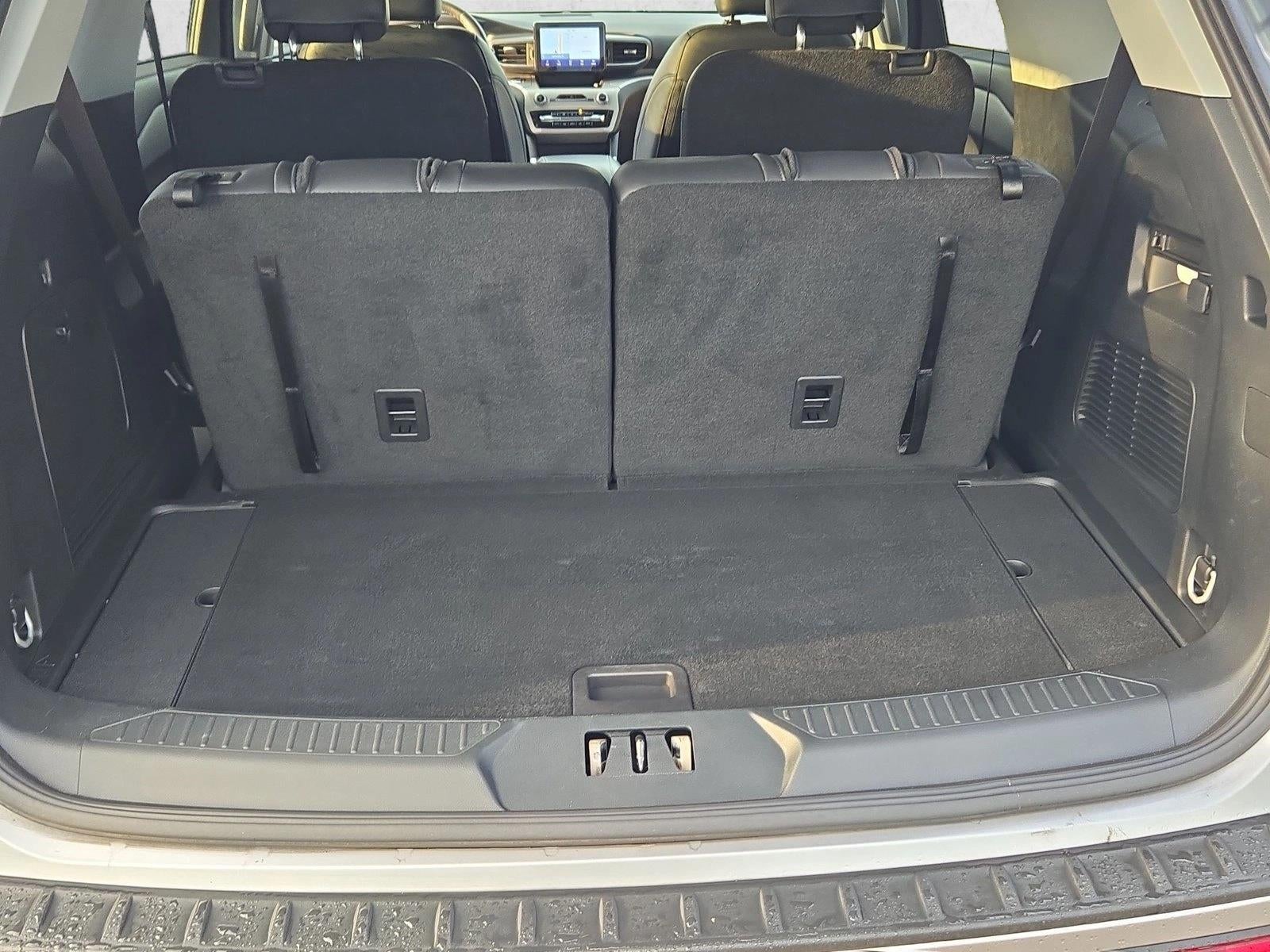2023 Ford Explorer XLT RWD