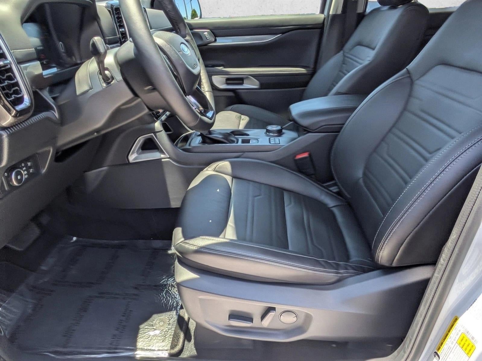 2025 Ford Ranger LARIAT 4WD SuperCrew 5' Box