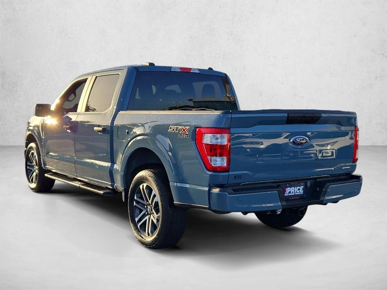 2023 Ford F-150 XL 4WD SuperCrew 5.5' Box
