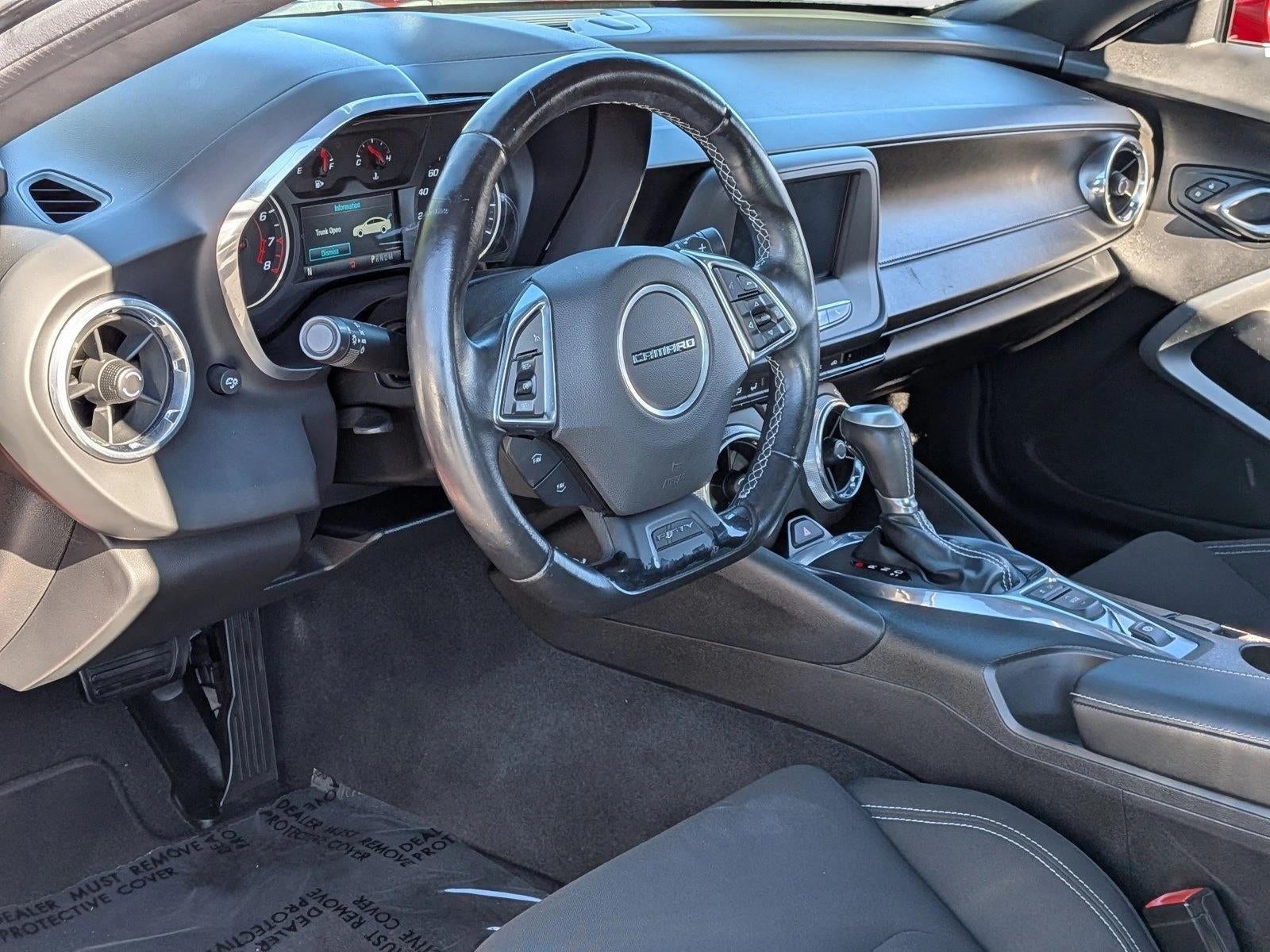 2017 Chevrolet Camaro 2dr Coupe 1LT