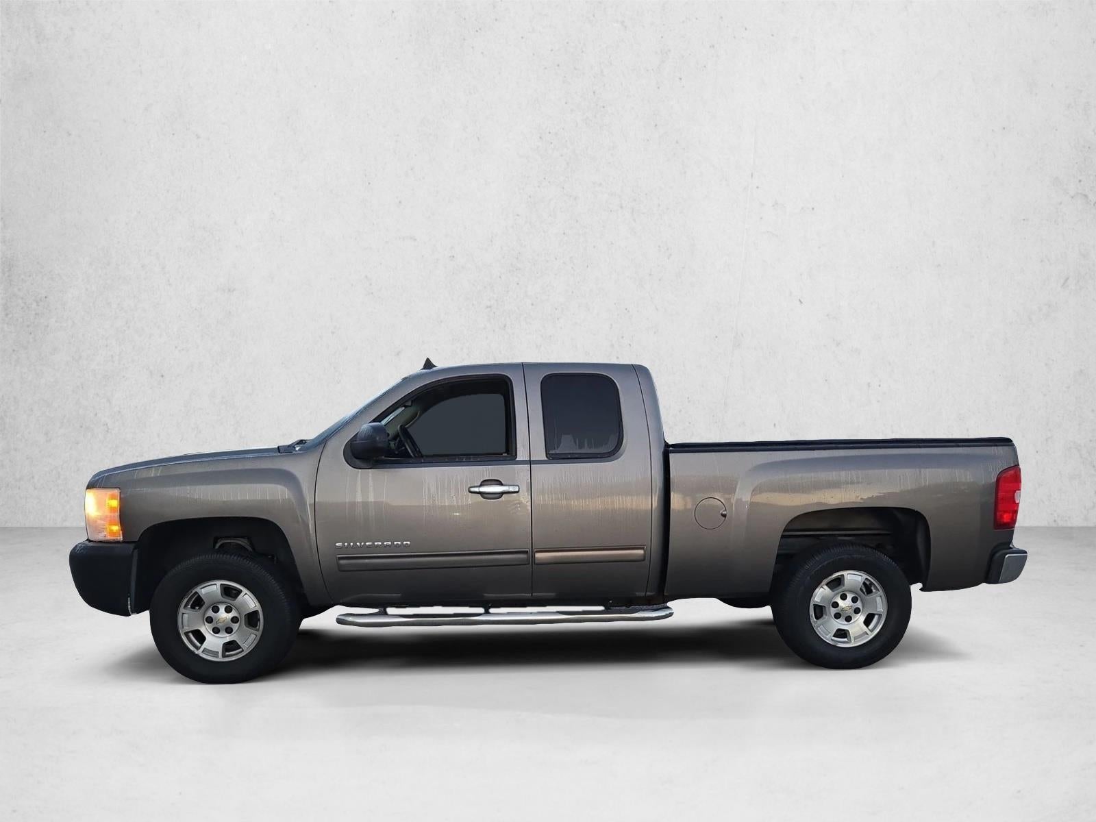 2013 Chevrolet Silverado 1500 Extended Cab Standard Box 2-Wheel Drive LT