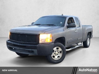 2013 Chevrolet Silverado 1500 Extended Cab Standard Box 2-Wheel Drive LT