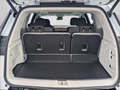 2026 GMC Acadia FWD Denali