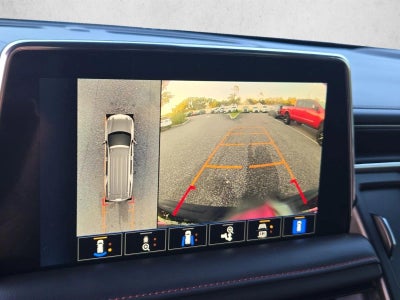 2023 Chevrolet Suburban 4WD RST