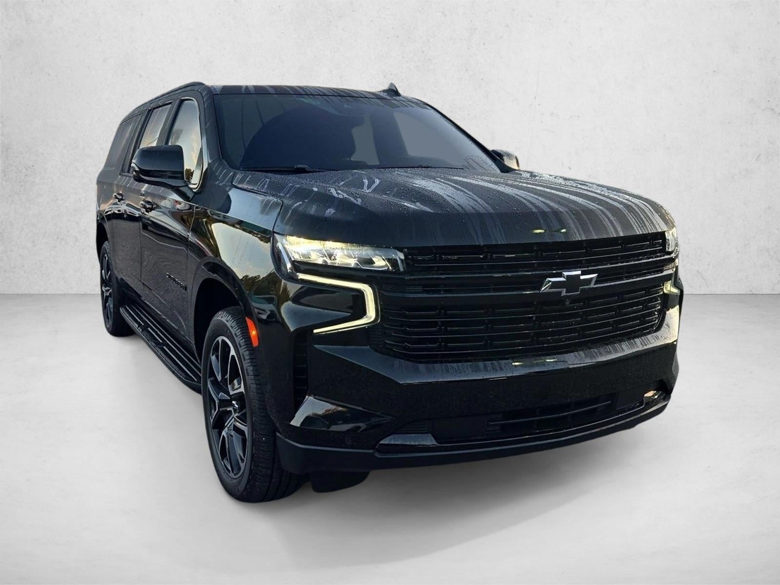 2023 Chevrolet Suburban 4WD RST
