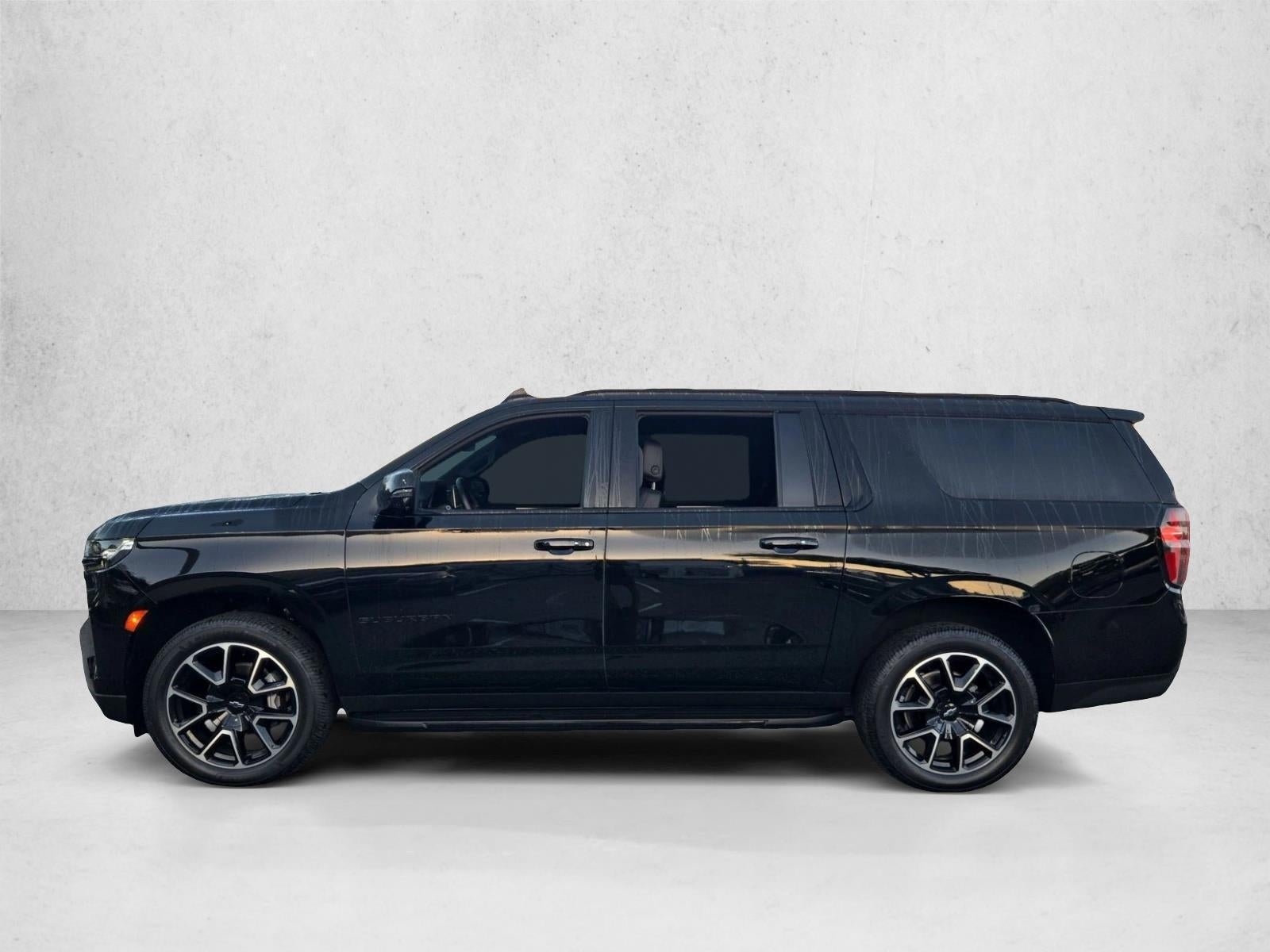 2023 Chevrolet Suburban 4WD RST