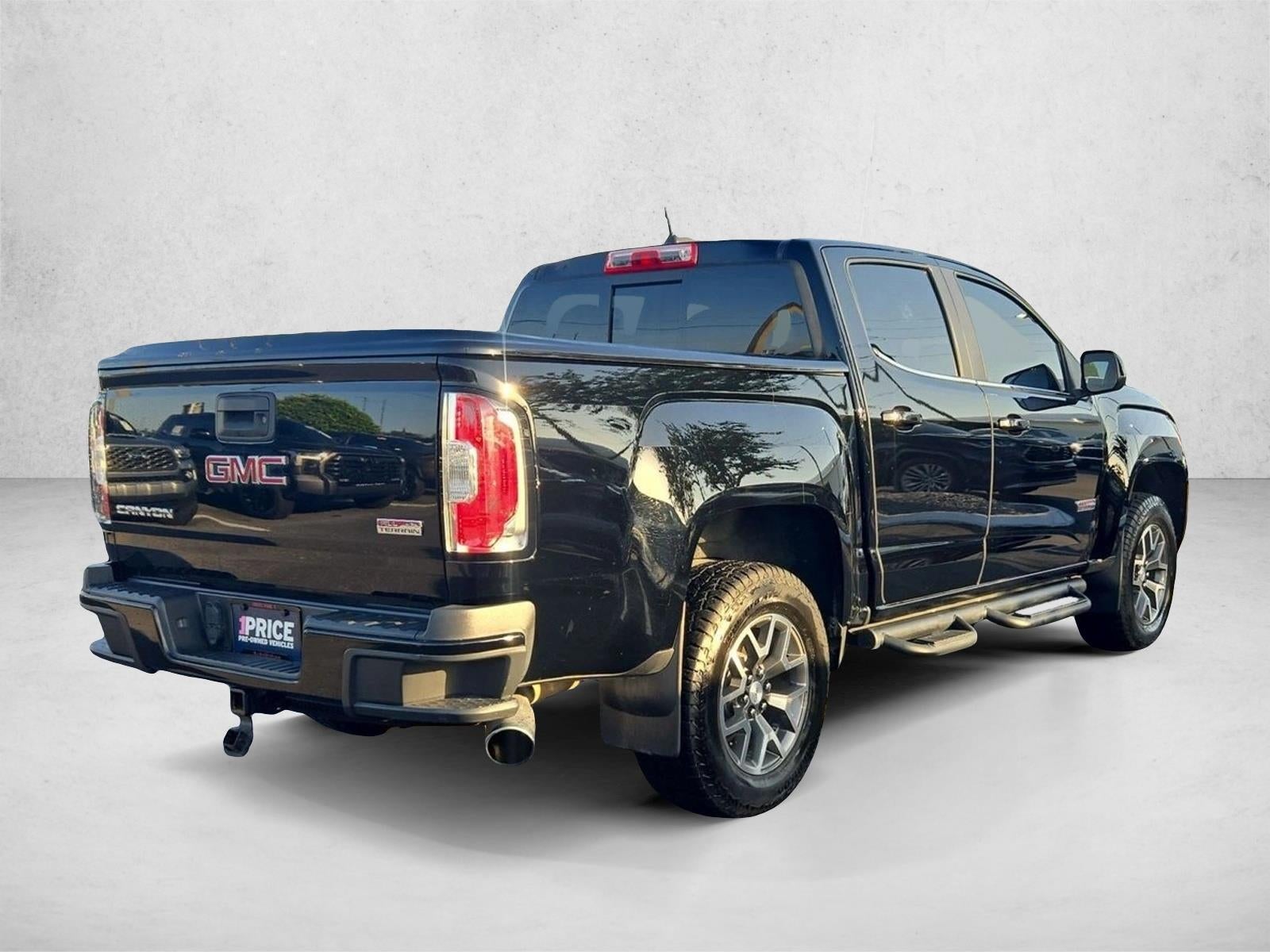 2017 GMC Canyon Crew Cab Short Box 4-Wheel Drive SLE