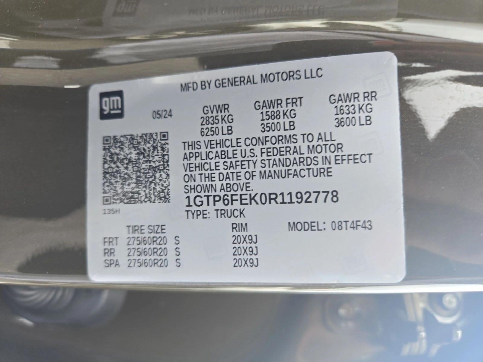 2024 GMC Canyon Crew Cab Short Box 4-Wheel Drive Denali