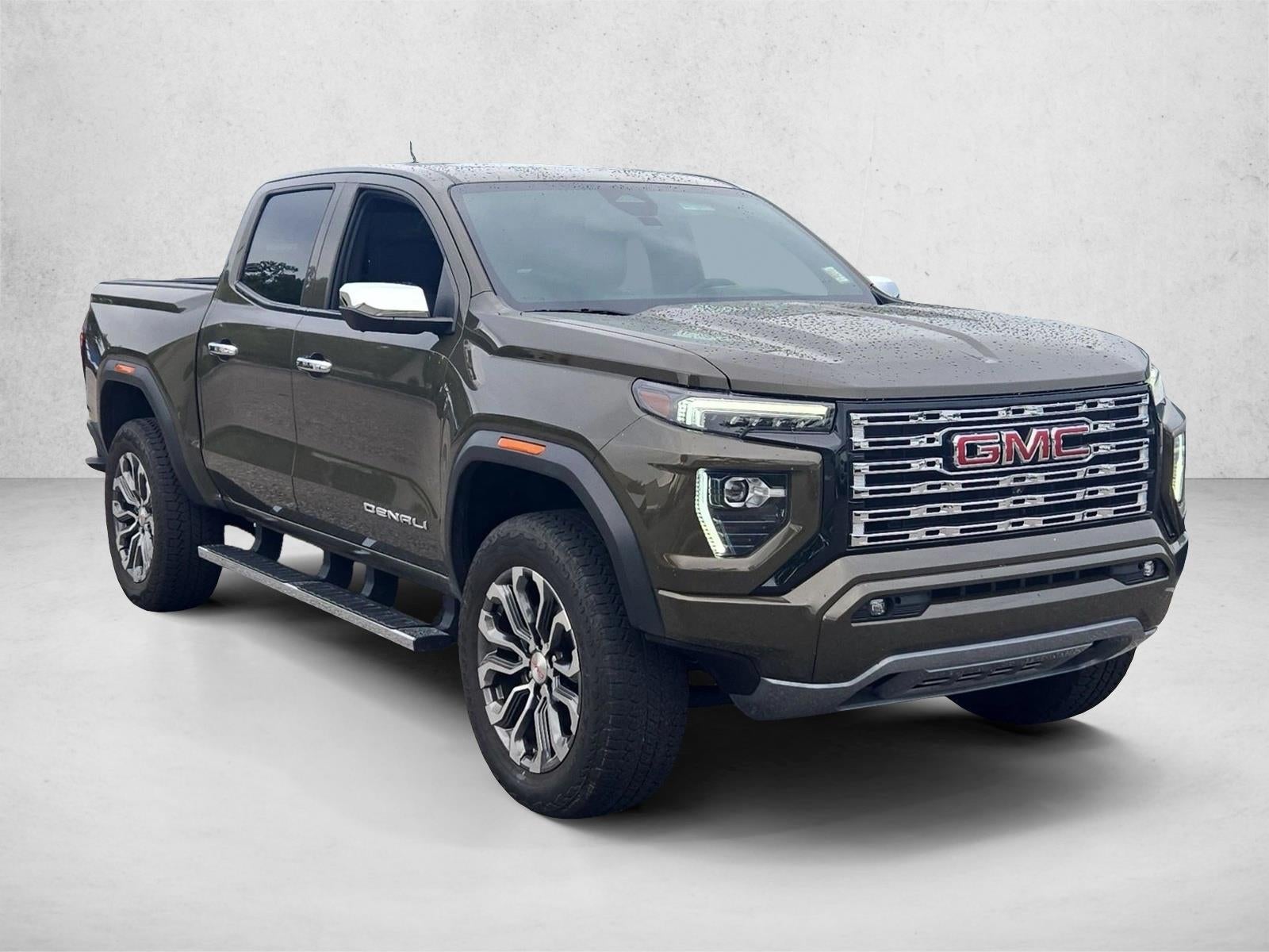 2024 GMC Canyon Crew Cab Short Box 4-Wheel Drive Denali