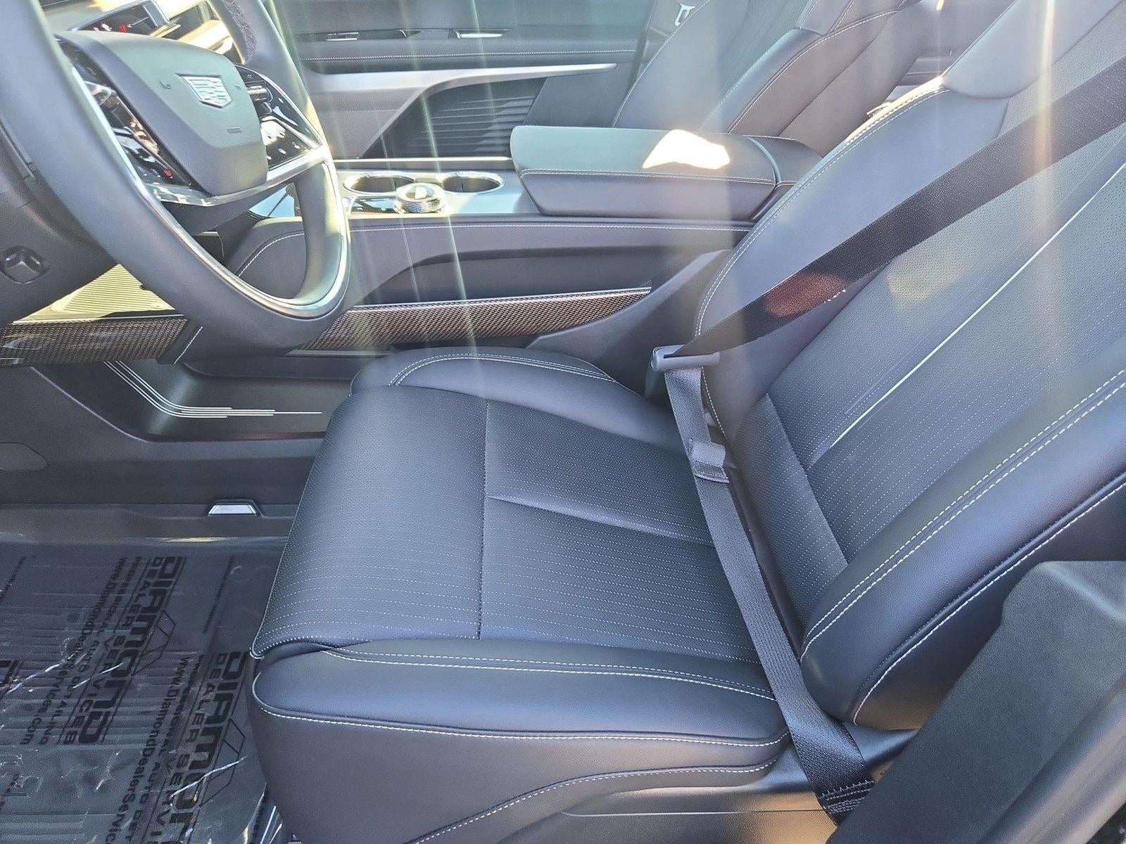 2026 Cadillac VISTIQ AWD 4dr Sport
