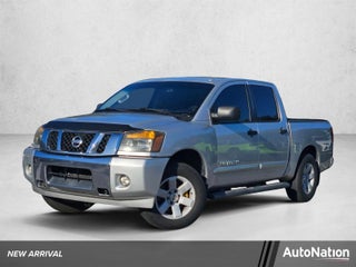 2014 Nissan Titan 2WD Crew Cab Short Bed SV