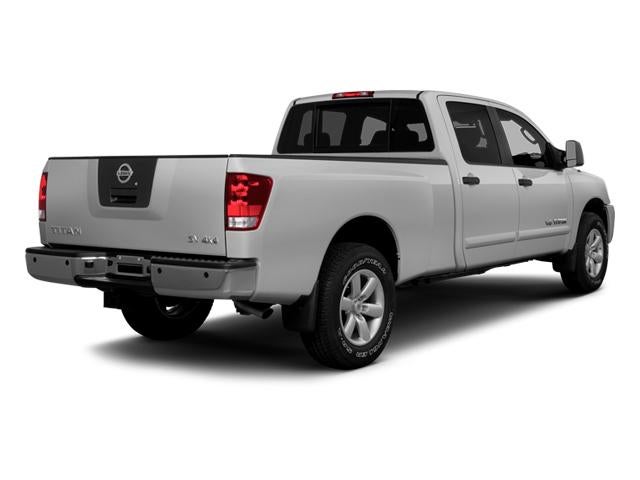 2014 Nissan Titan 2WD Crew Cab Short Bed SV