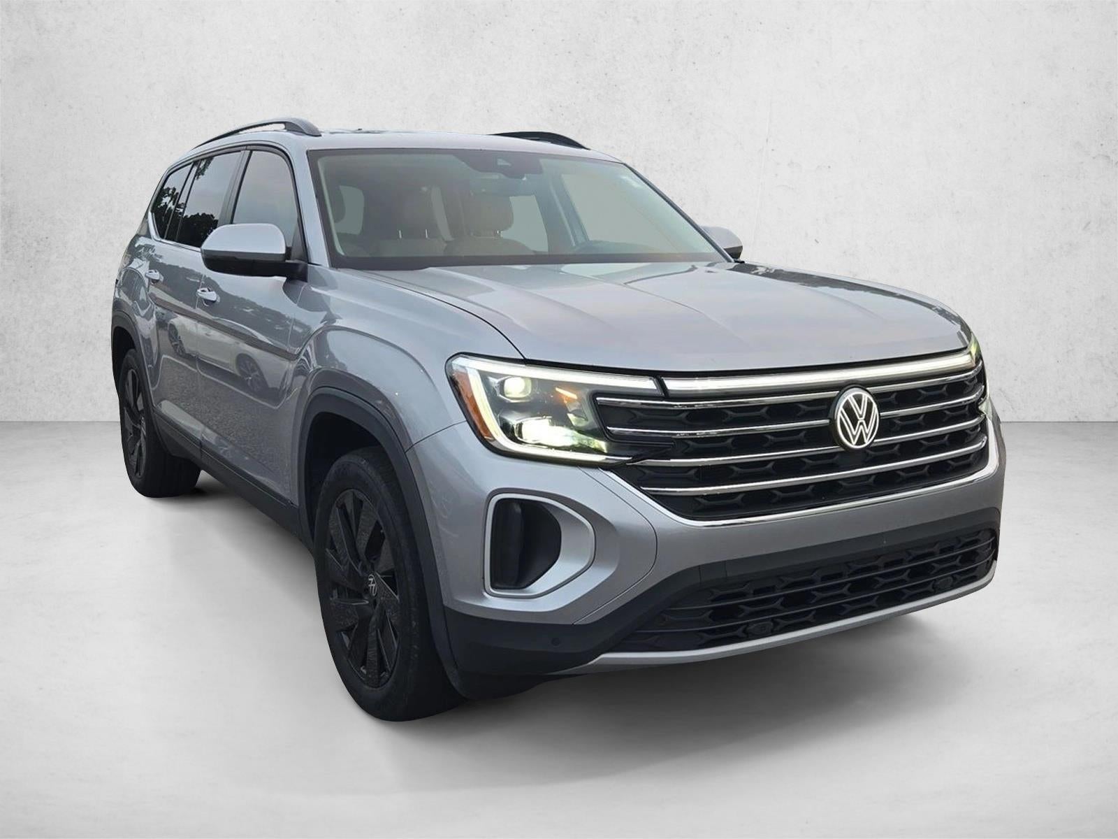 2024 Volkswagen Atlas 2.0T SE w/Technology FWD