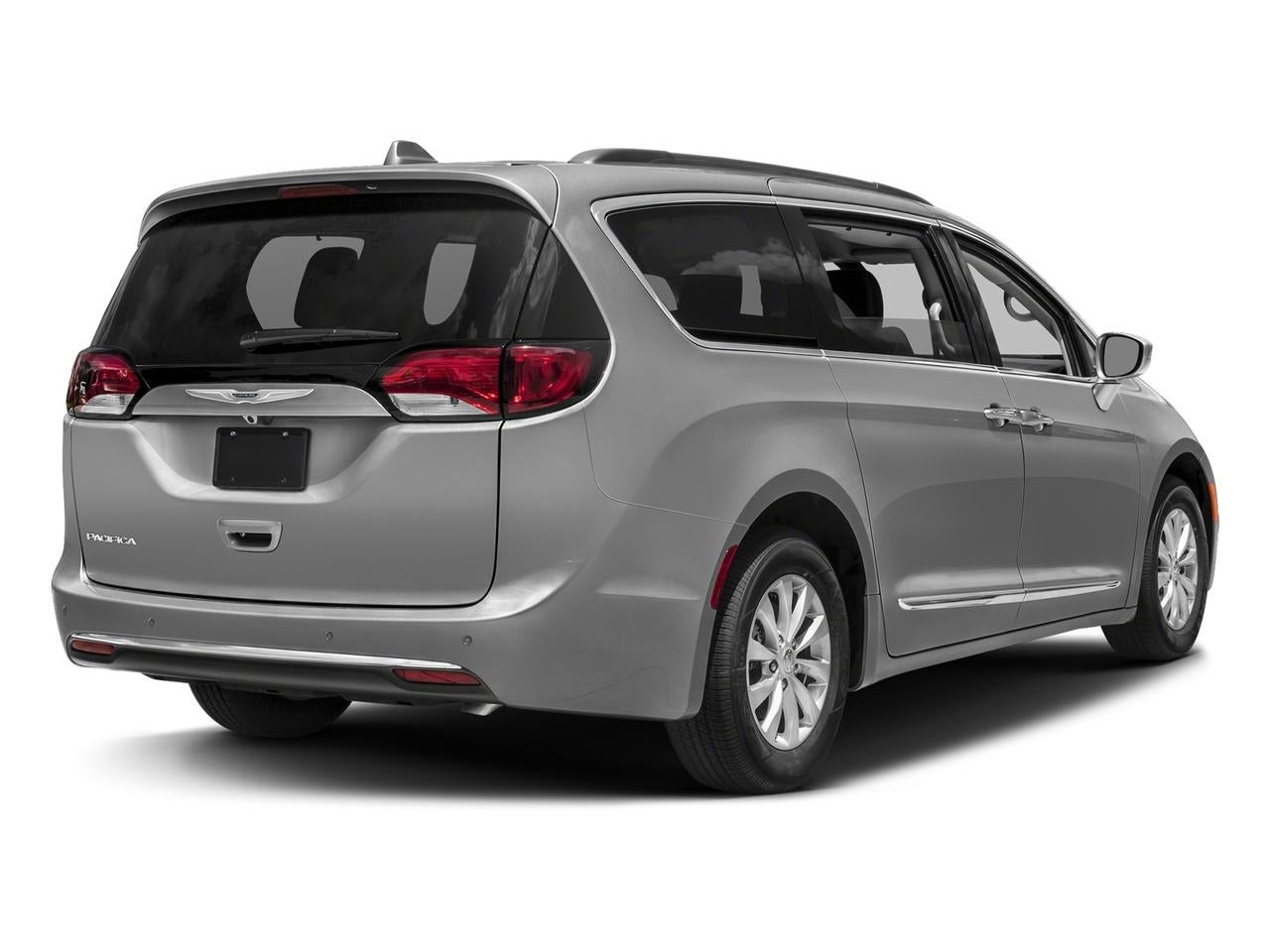 2017 Chrysler Pacifica Limited FWD