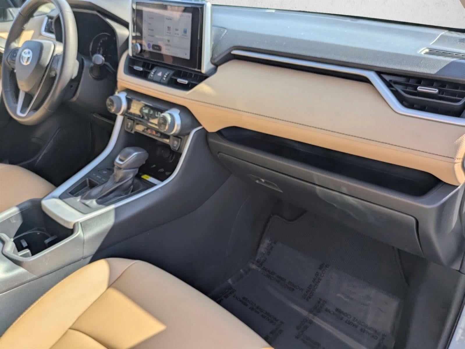 2023 Toyota RAV4 XLE Premium FWD (Natl)