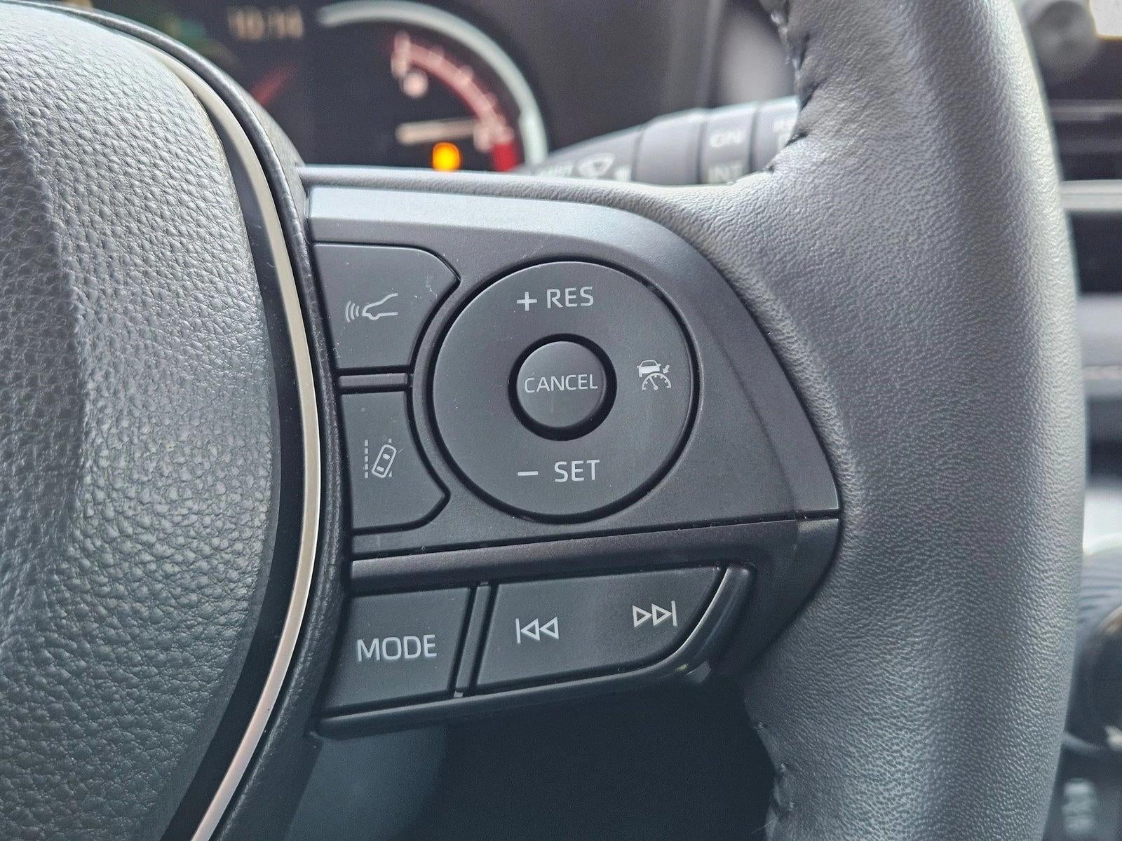 2024 Toyota RAV4 XLE Premium FWD (Natl)