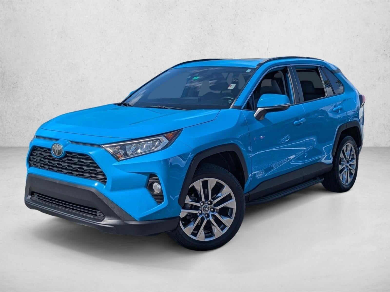 2019 Toyota RAV4 XLE Premium FWD (Natl)