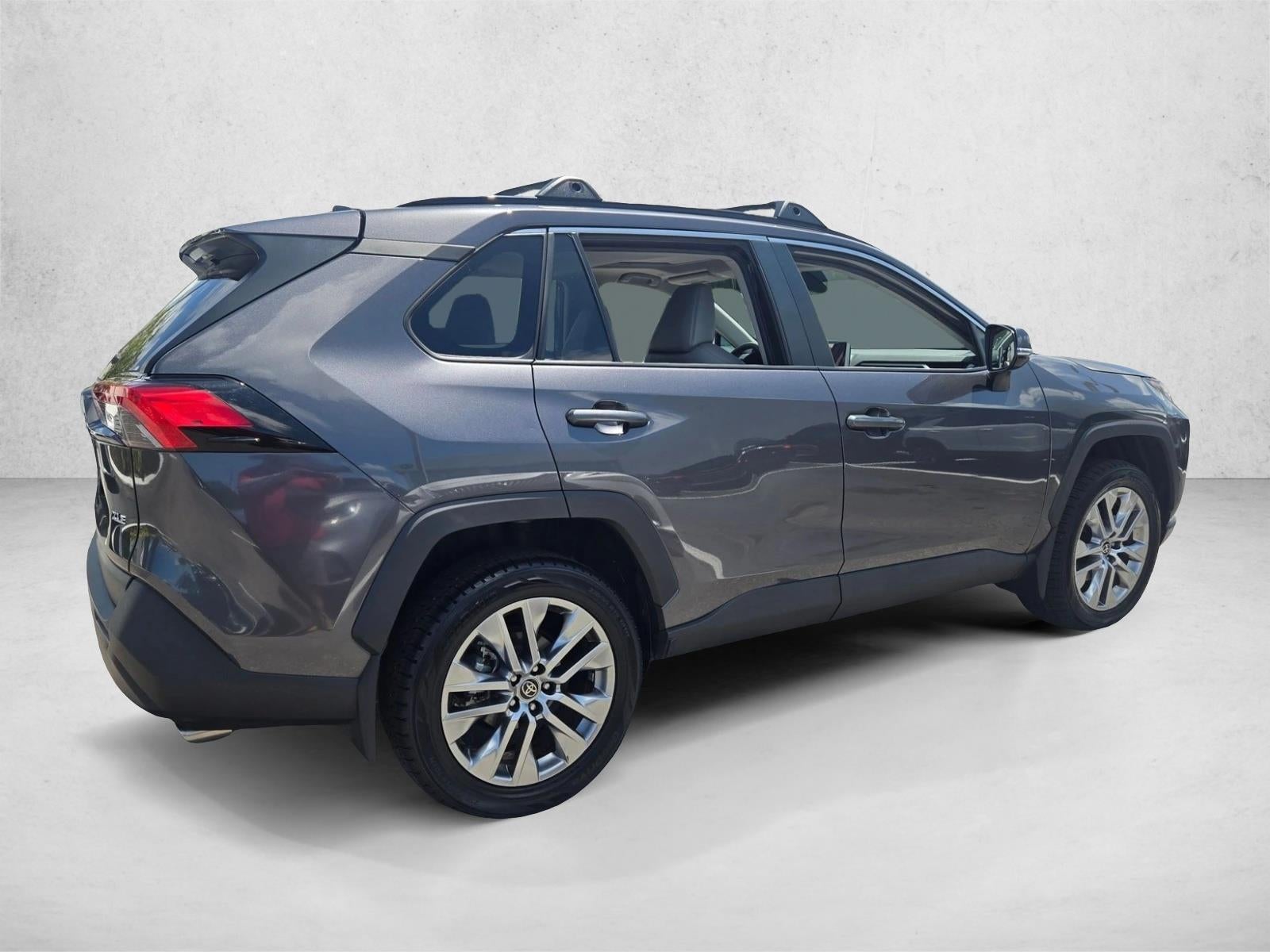 2024 Toyota RAV4 XLE Premium FWD (Natl)