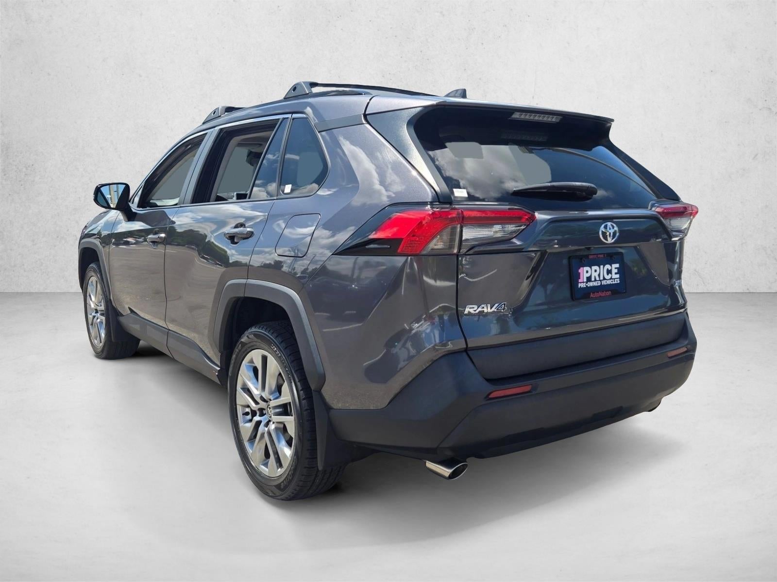 2024 Toyota RAV4 XLE Premium FWD (Natl)