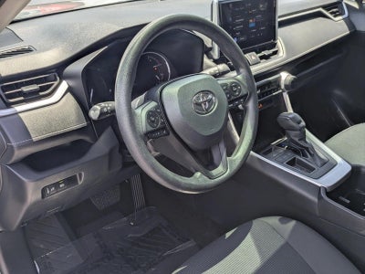 2023 Toyota RAV4 LE FWD (GS)