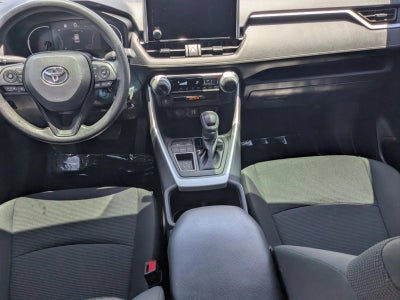 2023 Toyota RAV4 LE FWD (GS)