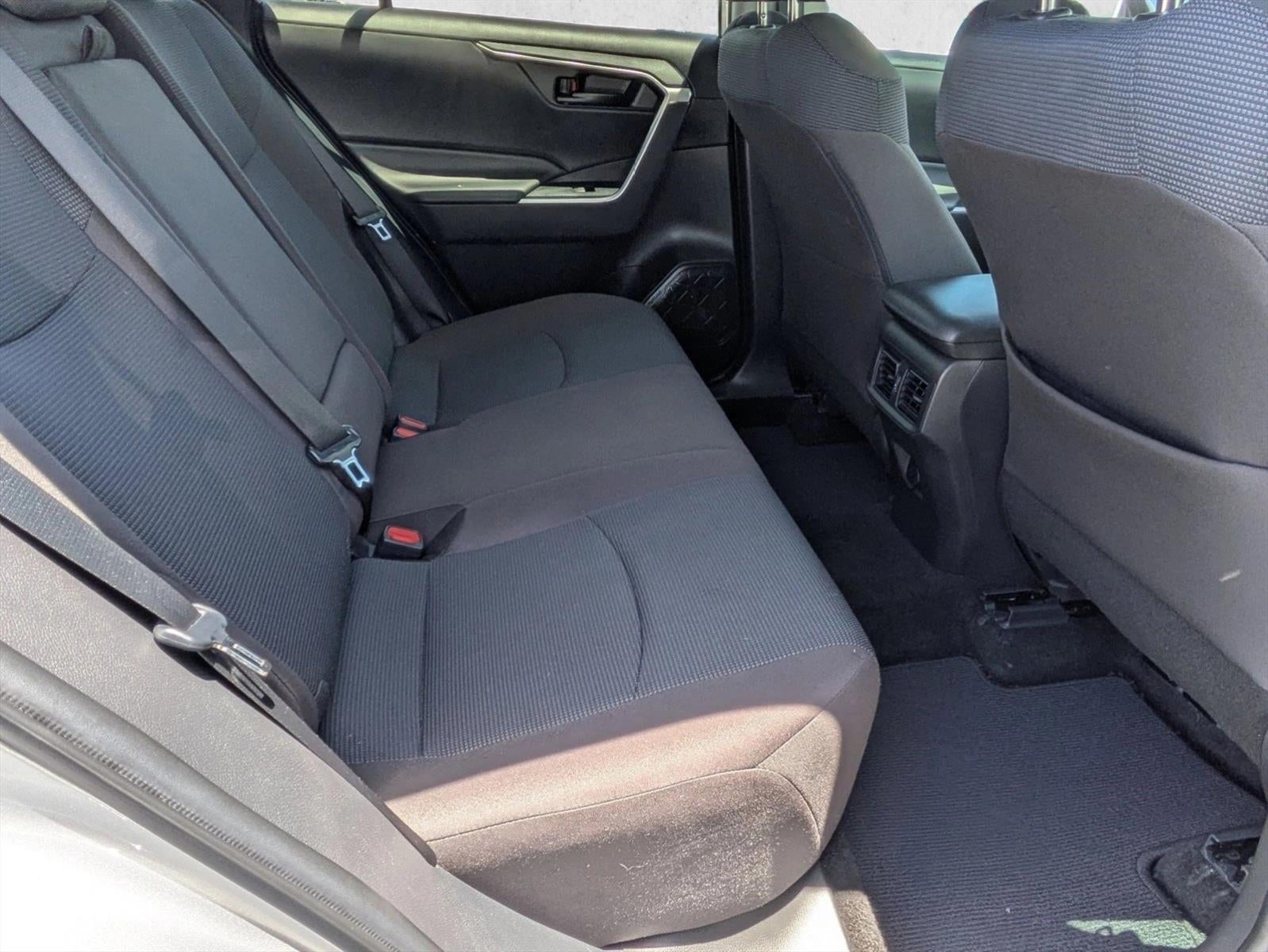 2023 Toyota RAV4 LE FWD (GS)