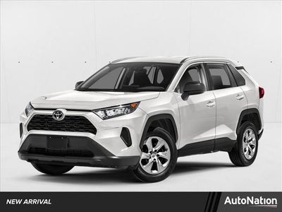 2020 Toyota RAV4 LE FWD (GS)
