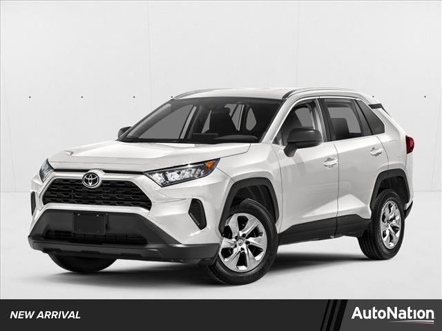 2020 Toyota RAV4 LE FWD (GS)