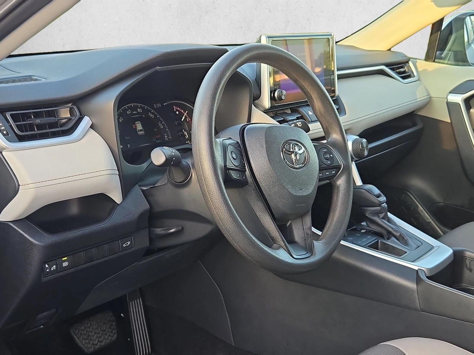2024 Toyota RAV4 XLE FWD (GS)