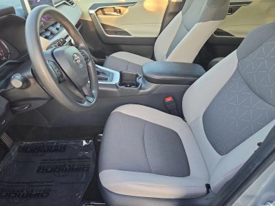 2024 Toyota RAV4 XLE FWD (GS)