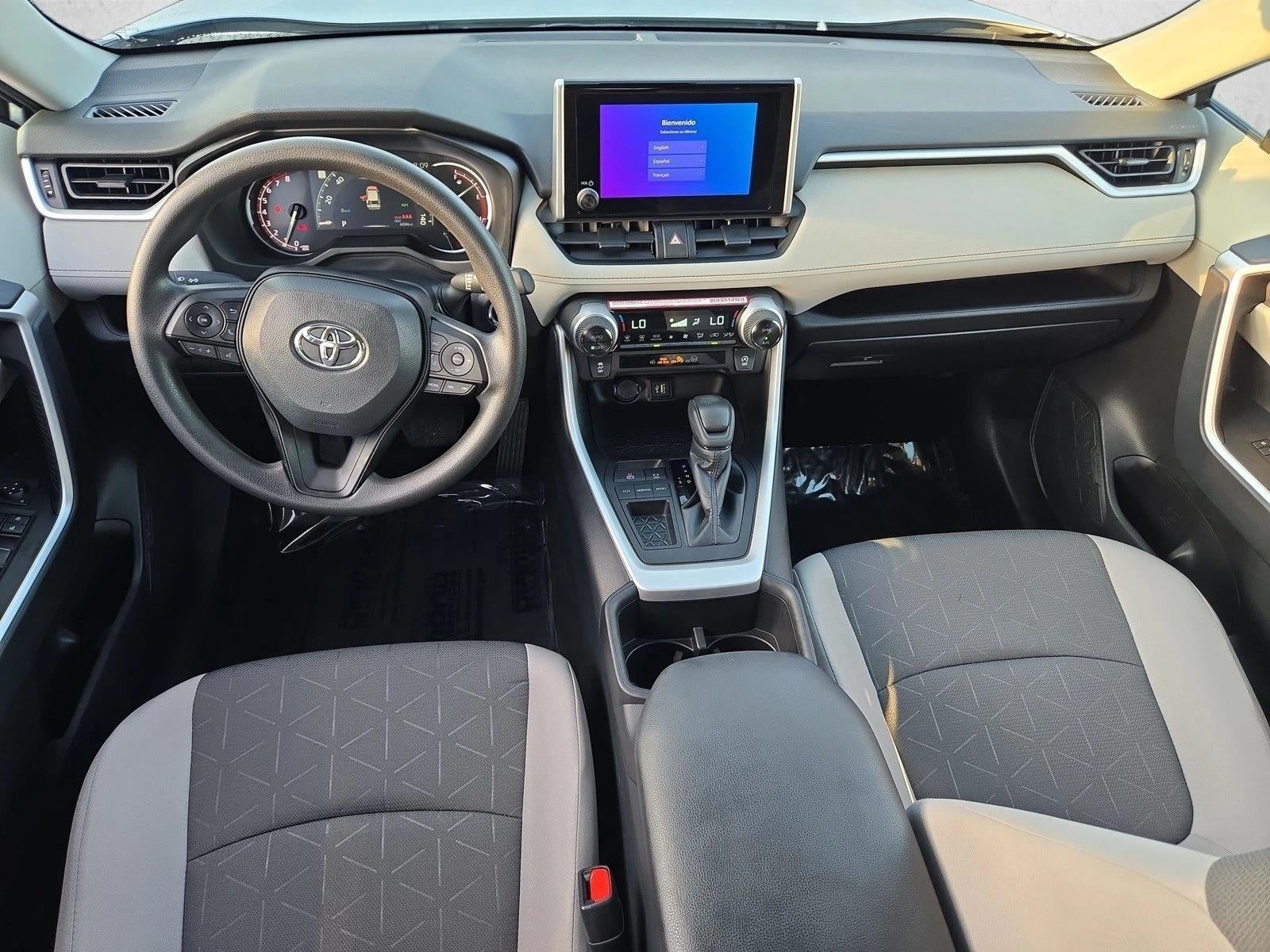 2024 Toyota RAV4 XLE FWD (GS)